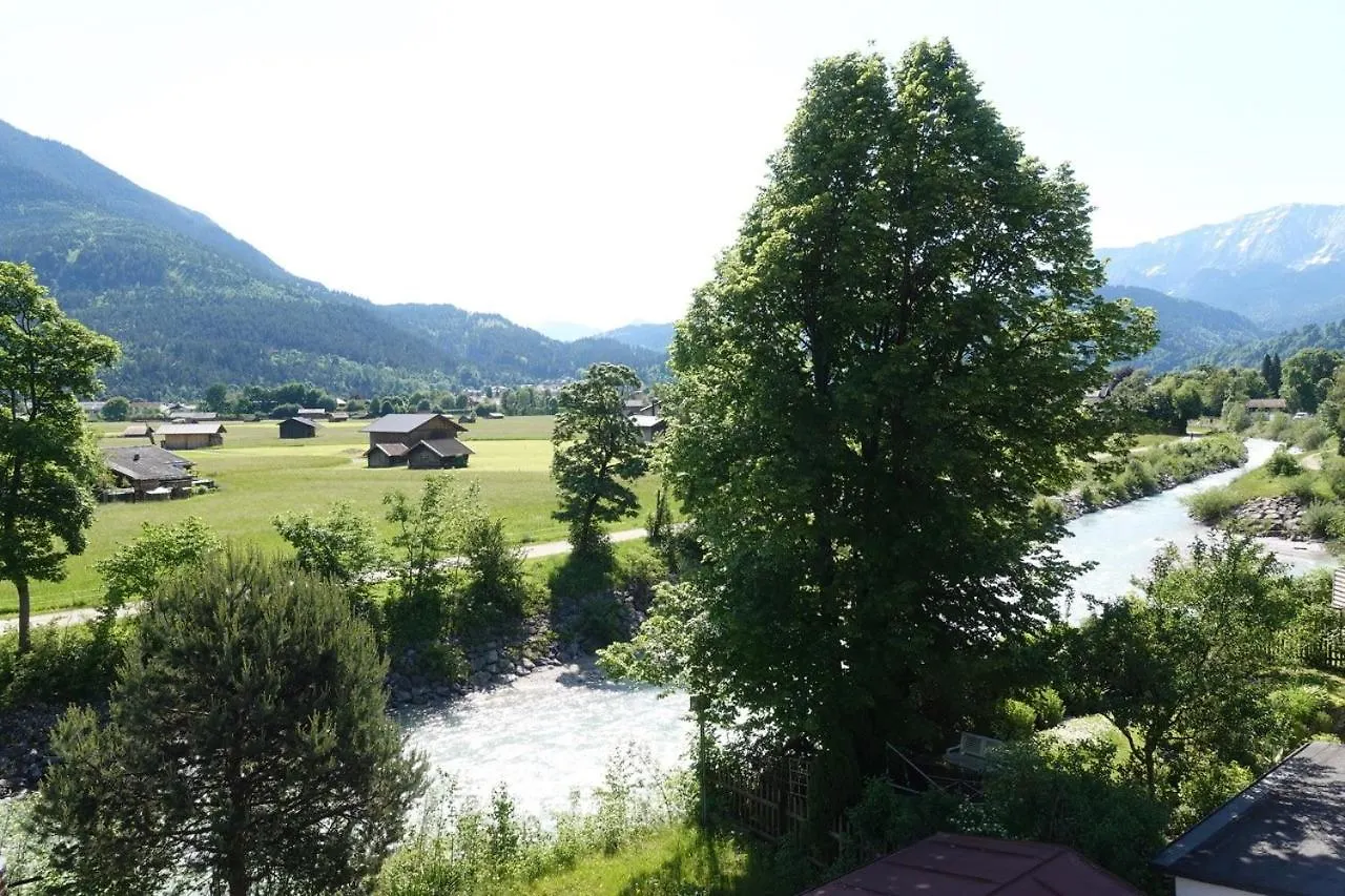 Loisachglueck Apartment Garmisch-Partenkirchen