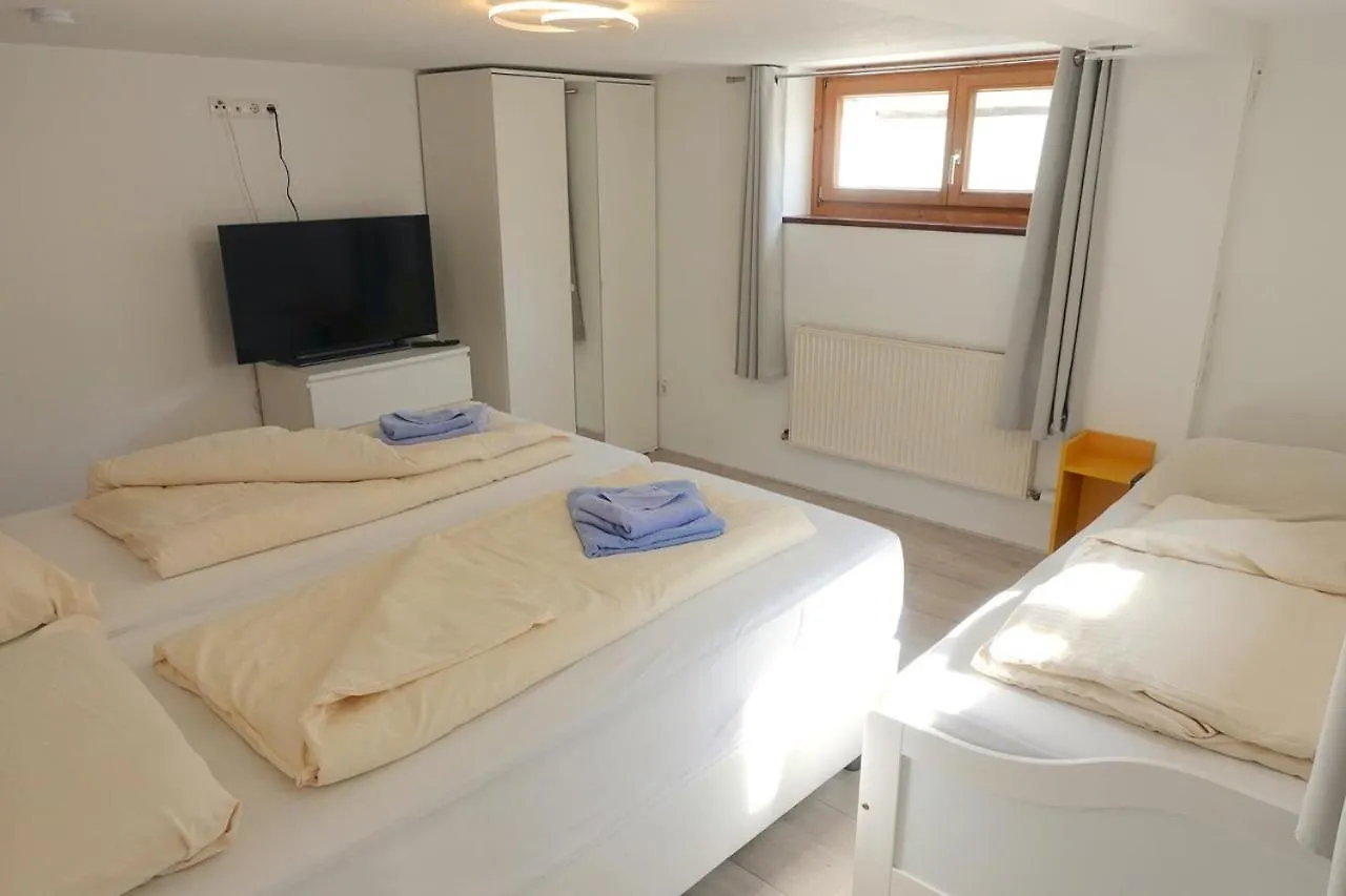 Loisachglueck Apartment Garmisch-Partenkirchen Germany